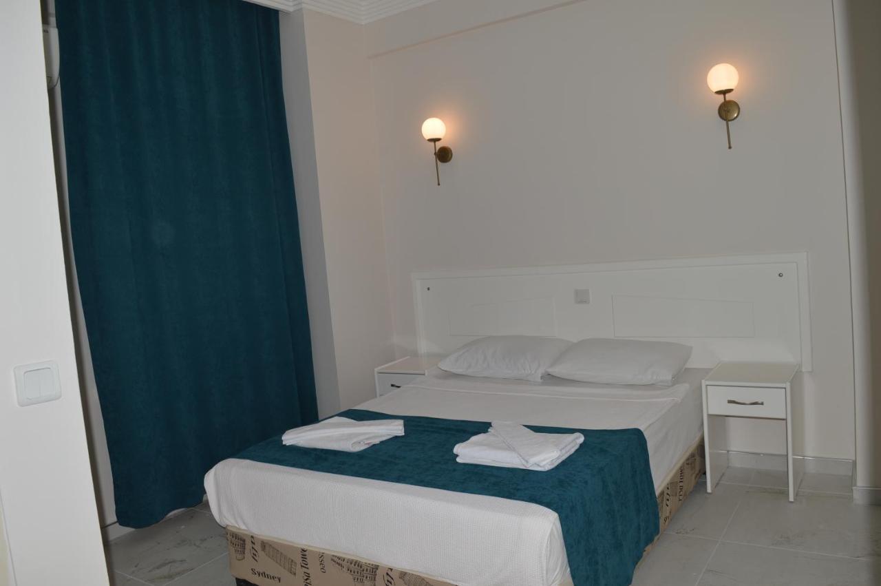Aquila Beach Hotel 페티예 외부 사진