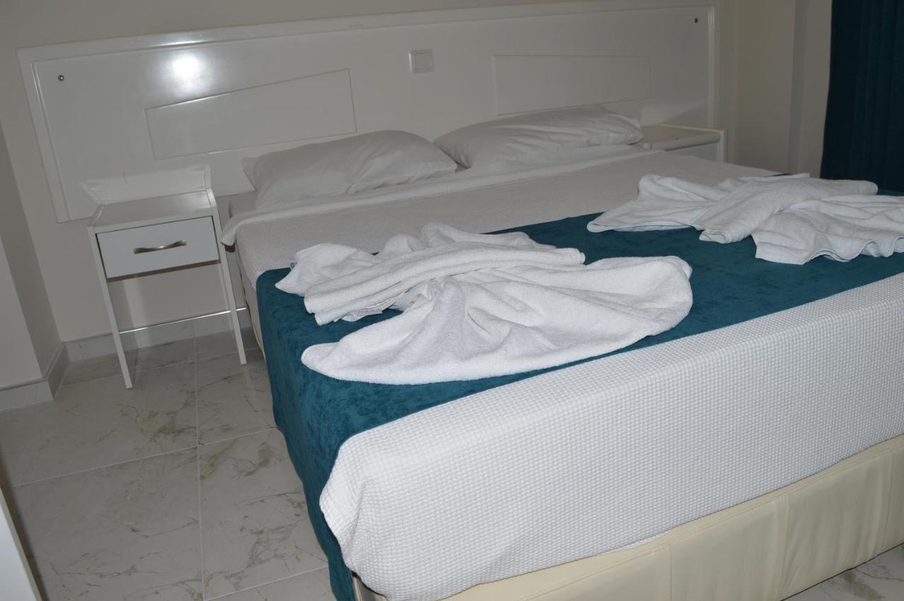 Aquila Beach Hotel 페티예 외부 사진